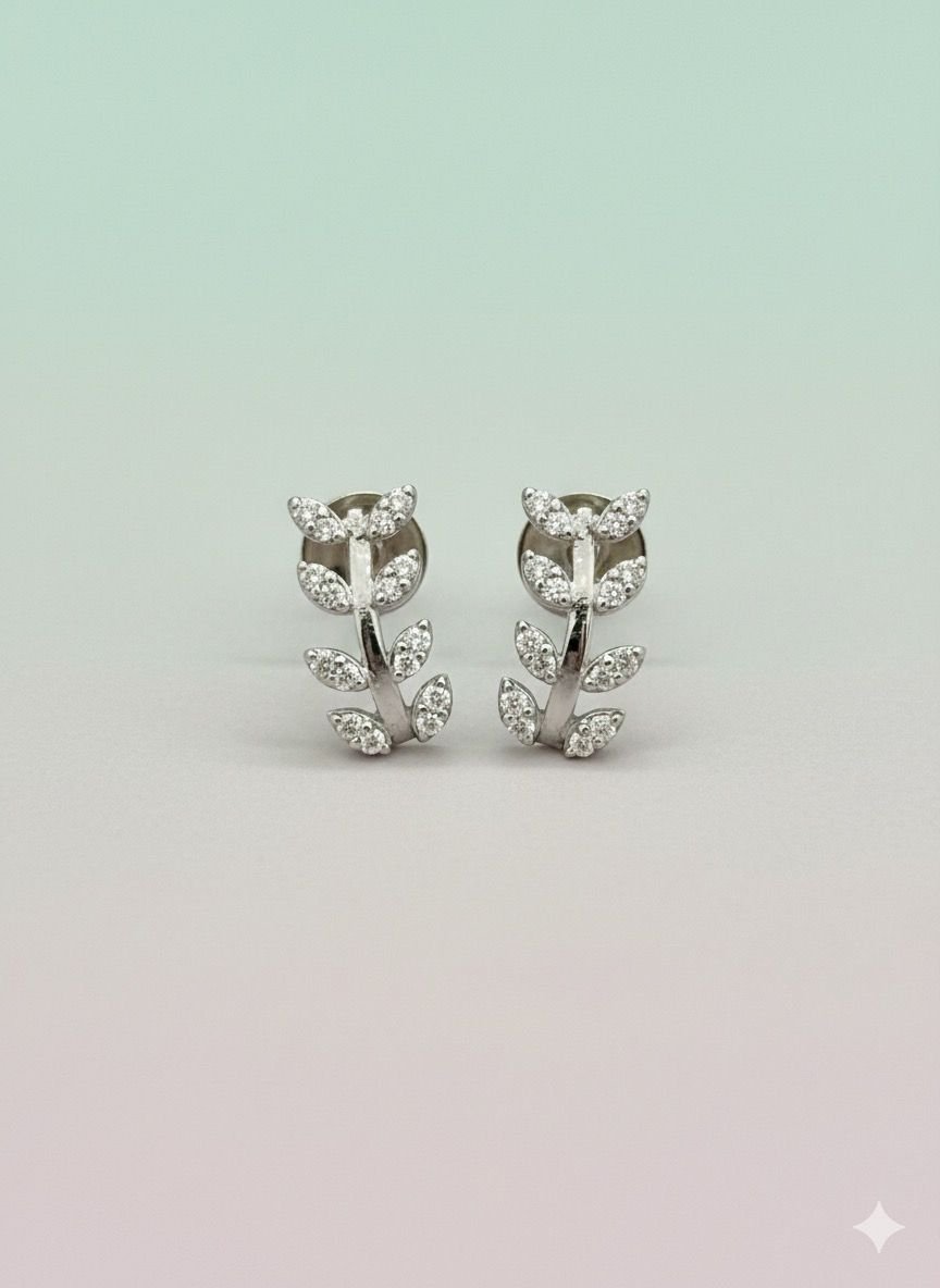 92.5 Silver J Type Chic Leaf Earrings 